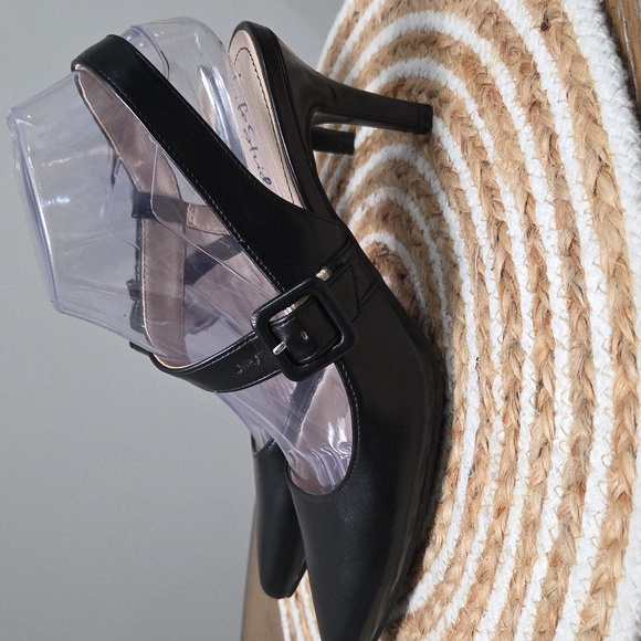 Life Stride Sansa Slingback Pump In Black, New, Size 7.5 - Picture 6 of 9